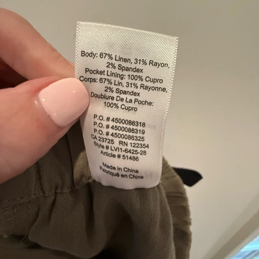 Babaton Aritzia Linen Blend Pull On Pants In a Green Tan Color size Small EUC